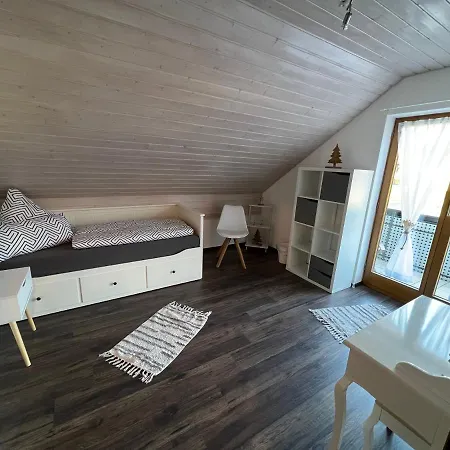 Kuckucksnest Apartment Weilheim